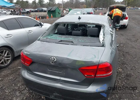 2013 Volkswagen Passat 2.5L Se из США, поврежденный, VIN 1VWBP7A3XDC101912